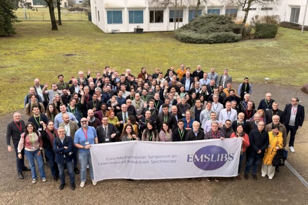 GELP’s researcher Dra. Cristina Méndez presented an invited lecture at the EMSLIBS 2025 in in Senlis, France