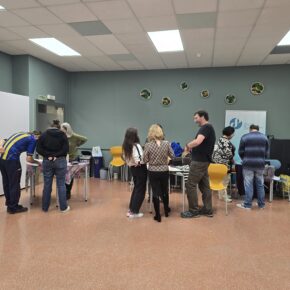 Formación sobre el papel del juego, el cuerpo y la afectividad en la construcción de climas grupales inclusivos y participativos Formación sobre el papel del juego, el cuerpo y la afectividad en la construcción de climas grupales inclusivos y participativos